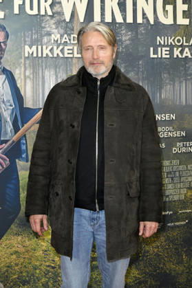 Mads Mikkelsen bei der Premiere des Kinofilms Therapie für Wikinger im Kino im Delphi-Filmpalast. Berlin, 17.12.2025