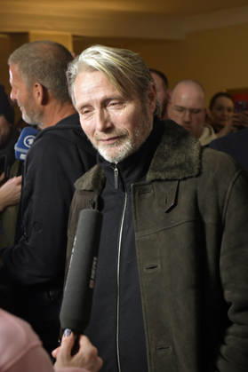 Mads Mikkelsen bei der Premiere des Kinofilms Therapie für Wikinger im Kino im Delphi-Filmpalast. Berlin, 17.12.2025