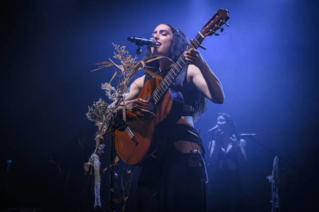 Music Concert - La NINA - Furesta Europa Tour The Neapolitan female singer-songwriter La Nina pseudonym of Carola Moccia - performs live for the Furesta Europa Tour at at Atlantico Club on December 17, 2025 in Rome, Italy Rome Atlantico Italy Copyright: xRobertoxBettacchix xLiveMediax LPM_2198469