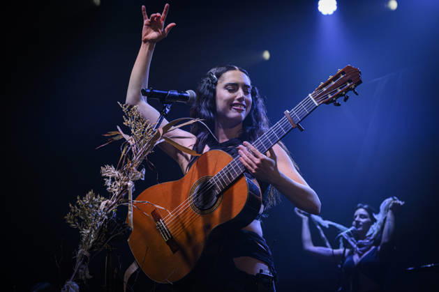 Music Concert - La NINA - Furesta Europa Tour The Neapolitan female singer-songwriter La Nina pseudonym of Carola Moccia - performs live for the Furesta Europa Tour at at Atlantico Club on December 17, 2025 in Rome, Italy Rome Atlantico Italy Copyright: xRobertoxBettacchix xLiveMediax LPM_2198473
