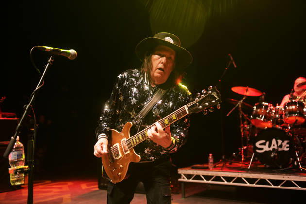 Slade performing at Shepherd™s Bush Empire LONDON, ENGLAND - DECEMBER 17: Dave Hill of ™Slade™ performing at Shepherd™s Bush Empire on December 17, 2025 in London, England. CAP MAR MAR Great Britain Copyright: xMartinxHarris CapitalxPicturesx