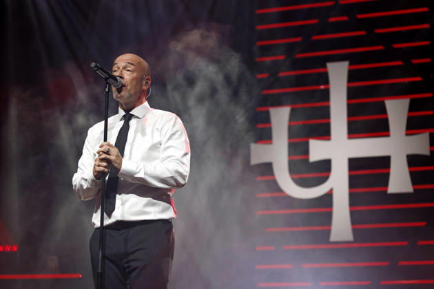Frontmann Der Graf von der Band Unheilig bei ihrem Konzert im Palladium. Köln, 22.12.2025 NRW Deutschland Copyright: xChristophxHardtx