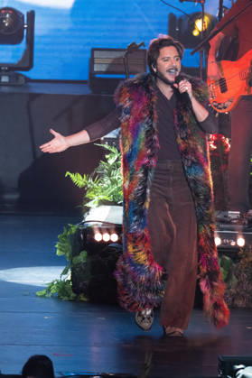Manuel Carrasco performs in Madrid - 22 Dec 2025 Manuel Carrasco performs at a concert during the Christmas By Starlite Festival at Ifema in Madrid. Madrid Spain Copyright: xAtilanoxGarciax xSOPAxImagesx photos00569