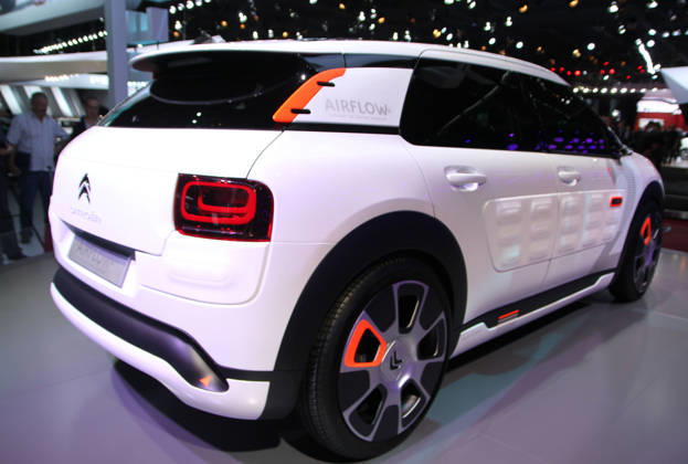 Paris Motor Show 2014 PARIS, FRANCE - OCTOBER 2: The Citroen concept C4 Cactus Airflow by French automaker Citroen is presented during press day of the Paris Motor Show Mondial de l Automobile in Paris, France on 02 October 2014. The Paris Motor Show, which takes place every two years, runs from 04 to 19 October 2014 with international car makers presenting their latest models and studies.Infiniti Q70 Paris Ile-de-France. Editorial use only. Please get in touch for any other usage. Copyright: x2025xAnadoluxMustafaxSevgix