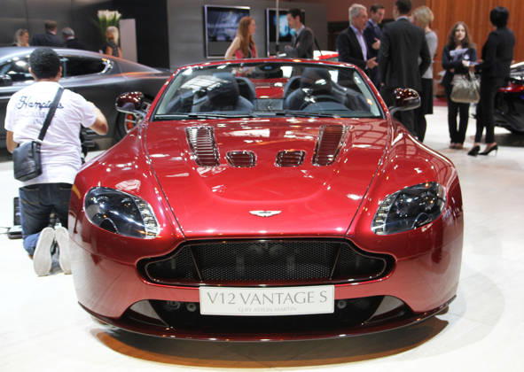 Paris Motor Show 2014 PARIS, FRANCE - OCTOBER 2: The Aston Martin V12 Vantage S by British automaker Aston Martin is presented during press day of the Paris Motor Show Mondial de l Automobile in Paris, France on 02 October 2014. The Paris Motor Show, which takes place every two years, runs from 04 to 19 October 2014 with international car makers presenting their latest models and studies.Infiniti Q70 Paris Ile-de-France. Editorial use only. Please get in touch for any other usage. Copyright: x2025xAnadoluxMustafaxSevgix