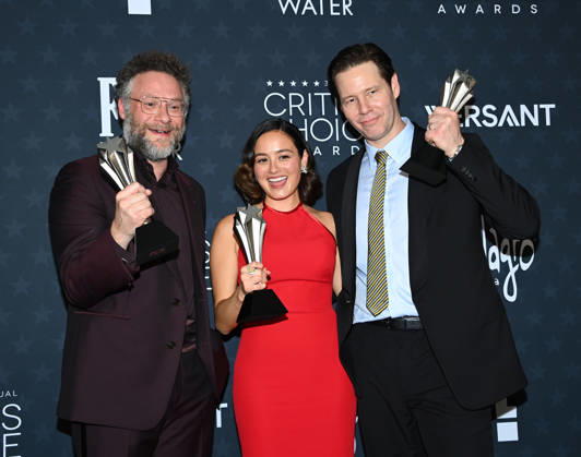 31st Annual Critics Choice Awards - Pressroom Seth Rogen, Chase Sui Wonders and Ike Barinholtz in the press room at the 31st Annual Critics Choice Awards held at Barker Hanger on January 4, 2026 in Santa Monica, Ca. Santa Monica Barker Hanger California USA Copyright: xTammiexArroyox xAFF-USA.comx