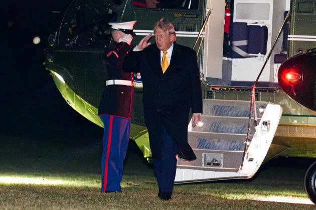 Donald Trump Returns to White House United States President Donald J Trump returns to the White House in Washington, DC, USA, on Sunday, January 4, 2026. Credit: Aaron Schwartz Pool via CNP Washington District of Columbia United States Copyright: xPool ABACAx