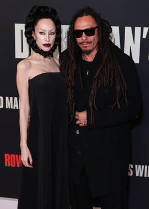 Los Angeles Premiere Of Row K Entertainment s Dead Man s Wire LOS ANGELES, CALIFORNIA, USA - JANUARY 07: Evis Xheneti Shaffer and husband James Shaffer of American nu metal band Korn arrive at the Los Angeles Premiere Of Row K Entertainment s Dead Man s Wire held at AMC The Grove 14 on January 7, 2026 in Los Angeles, California, United States., Credit:Xavier Collin Avalon United States, California, Los Angeles, AMC The Grove 14 Copyright: xXavierxCollinx xAvalonx 1064229790