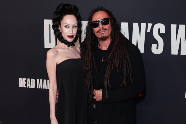 Los Angeles Premiere Of Row K Entertainment s Dead Man s Wire LOS ANGELES, CALIFORNIA, USA - JANUARY 07: Evis Xheneti Shaffer and husband James Shaffer of American nu metal band Korn arrive at the Los Angeles Premiere Of Row K Entertainment s Dead Man s Wire held at AMC The Grove 14 on January 7, 2026 in Los Angeles, California, United States., Credit:Xavier Collin Avalon United States, California, Los Angeles, AMC The Grove 14 Copyright: xXavierxCollinx xAvalonx 1064229832