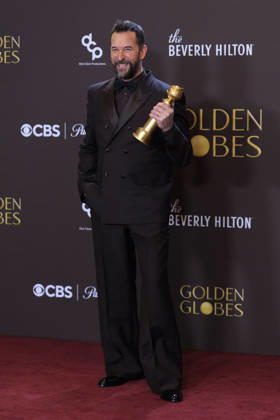 January 11, 2026, Beverly Hills, California, USA: Noah Wyle in the press room during the 83rd Annual Golden Globe Awards on Sunday, January 11, 2026, at the Beverly Hilton in Beverly Hills, California. ARIANA RUIZ BNS PI Beverly Hills USA - ZUMAp124 20260111_zaa_p124_213 Copyright: xArianaxRuizx