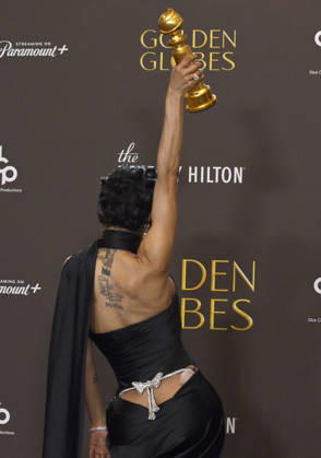 Teyana Taylor appears backstage after winning the award for Best Performance by a Female Actor in a Supporting Role in any Motion Picture award for One Battle After Another during the 83rd annual Golden Globe Awards at the Beverly Hilton in Beverly Hills, California on Sunday, January 11, 2026.  LAP2026011251 JIMxRUYMEN