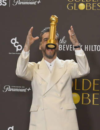 Wagner Moura appears backstage after winning the award for Best Performance by a Male Actor in a Motion Picture Drama Award for The Secret Agent during the 83rd annual Golden Globe Awards at the Beverly Hilton in Beverly Hills, California on Sunday, January 11, 2026.  LAP2026011259 JIMxRUYMEN
