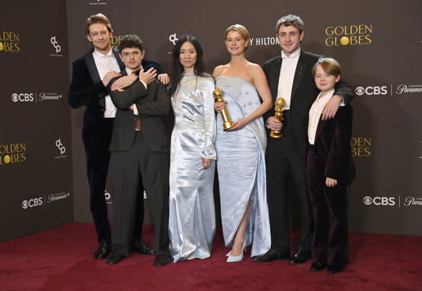 Joe Alwyn, Noah Jupe, ChloÃ Zhao, Jessie Buckley, Paul Mescal and Jacobi Jupe appears backstage after winning the award for Best Motion Picture - Drama Award for Hamnet during the 83rd annual Golden Globe Awards at the Beverly Hilton in Beverly Hills, California on Sunday, January 11, 2026.  LAP2026011354 JIMxRUYMEN