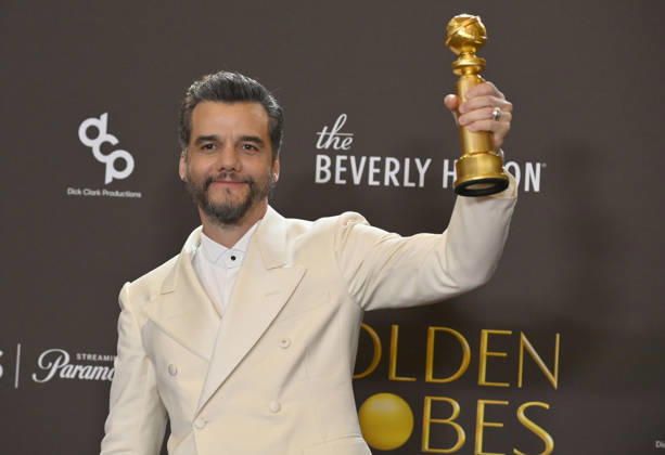 Wagner Moura appears backstage after winning the award for Best Performance by a Male Actor in a Motion Picture Drama Award for The Secret Agent during the 83rd annual Golden Globe Awards at the Beverly Hilton in Beverly Hills, California on Sunday, January 11, 2026.  LAP2026011264 JIMxRUYMEN