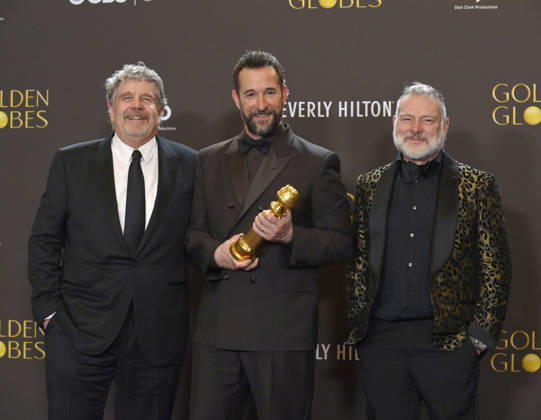 John Wells, R. Scott Gemmill, and Noah Wyle appear backstage after winning the award for Best Television Series - Drama award for The Pitt during the 83rd annual Golden Globe Awards at the Beverly Hilton in Beverly Hills, California on Sunday, January 11, 2026.  LAP20260111274 JIMxRUYMEN