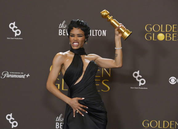 Teyana Taylor appears backstage after winning the award for Best Performance by a Female Actor in a Supporting Role in any Motion Picture award for One Battle After Another during the 83rd annual Golden Globe Awards at the Beverly Hilton in Beverly Hills, California on Sunday, January 11, 2026.  LAP202601112223 JIMxRUYMEN