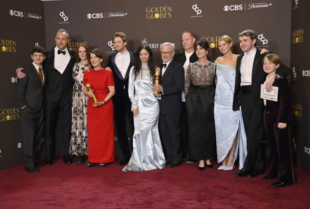 Noah Jupe, Nicolas Gonda, Maggie O Farrell, Pippa Harris, Joe Alwyn, Chloà Zhao, Steven Spielberg, Max Richter, Liza Marshall, Jessie Buckley, Paul Mescal and Jacobi Jupe appear backstage after winning the award for Best Motion Picture - Drama Award for Hamnet during the 83rd annual Golden Globe Awards at the Beverly Hilton in Beverly Hills, California on Sunday, January 11, 2026. LAP202601112231 JIMxRUYMEN
