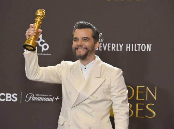 Wagner Moura appears backstage after winning the award for Best Performance by a Male Actor in a Motion Picture Drama Award for The Secret Agent during the 83rd annual Golden Globe Awards at the Beverly Hilton in Beverly Hills, California on Sunday, January 11, 2026.  LAP202601112234 JIMxRUYMEN