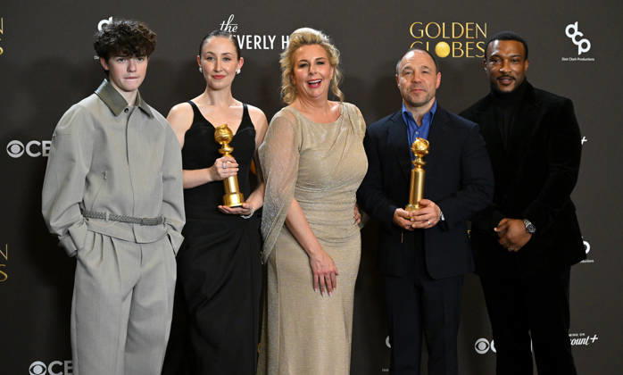 83rd Annual Golden Globes - Press Room Owen Cooper, Erin Doherty, Hannah Walters, Stephen Graham and Ashley Walters in the press room at the 83rd Golden Globe Awards at the Beverly Hilton Hotel on January 11, 2025 in Beverly Hills, CA. Beverly Hills Beverly Hilton Hotel California USA Copyright: xLISAxOConnor AFF-USA.comx