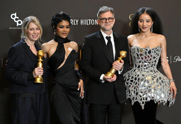 83rd Annual Golden Globes - Press Room Sara Murphy, Teyana Taylor, Paul Thomas Anderson and Chase Infiniti in the press room at the 83rd Golden Globe Awards at the Beverly Hilton Hotel on January 11, 2025 in Beverly Hills, CA. Beverly Hills Beverly Hilton Hotel California USA Copyright: xLISAxOConnor AFF-USA.comx