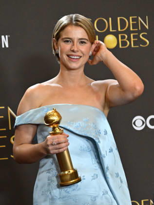 83rd Annual Golden Globes - Press Room Jessie Buckley in the press room at the 83rd Golden Globe Awards at the Beverly Hilton Hotel on January 11, 2025 in Beverly Hills, CA. Beverly Hills Beverly Hilton Hotel California USA Copyright: xLISAxOConnor AFF-USA.comx