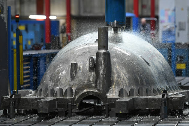 Everllence SE - Werk Oberhausen am 14.01.2026 in Oberhausen Die Everllence SE ( Societas Europaea ), bis 3. Juni 2025 MAN Energy Solutions SE, mit Sitz in Augsburg ist Anbieter von Großdieselmotoren und Turbomaschinen für maritime und stationäre Anwendungen. Das Unternehmen entwickelt und fertigt Zweitakt- und Viertakt-Dieselmotoren sowie Gasturbinen, Dampfturbinen und Kompressoren. Das Unternehmen bietet auch Turbolader, Propeller, Gasmotoren und chemische Reaktoren an.
