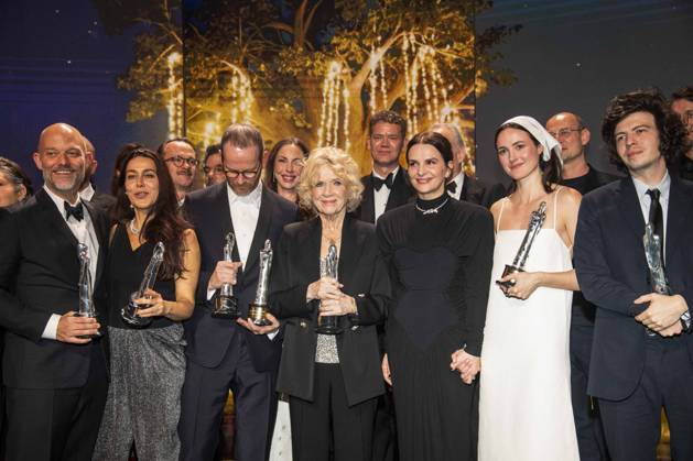 abb: Sara Rajaei, Eskil Vogt, Joachim Trier, Liv Ullmann, Juliette Binoche, Renate Reinsve, Alexander Nanau und Ugo Bienvenu Gewinner Preistraeger mit Filmpreis zu Gast auf dem roten Teppich bei der Gala zur Verleihung der European Film Awards 2026 - Europaeischer Filmpreis 2026 im Haus der Kulturen der Welt am 17.01.2026 in Berlin Berlin Deutschland