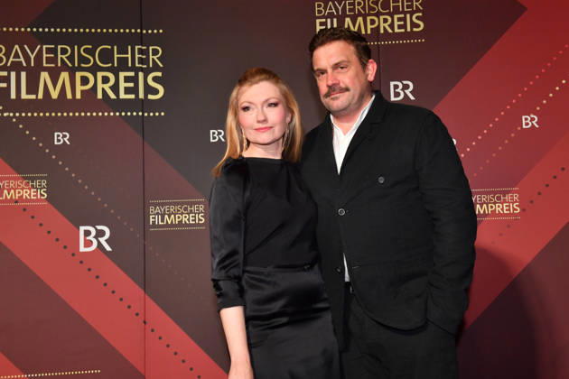 Sebastian Bezzel mit Ehefrau Johanna Christine Gehlen 47. Bayerischer Filmpreis Preis, Auszeichnung Prinzregententheater München 23. Januar 2026