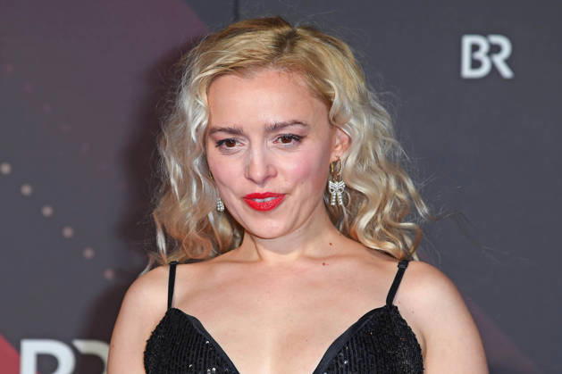 Anne-Marie Waldeck bei der Ankunft zur VERLEIHUNG DES BAYERISCHEN FILMPREISES 2025 im Prinzregententheater in München am 23.01.2026