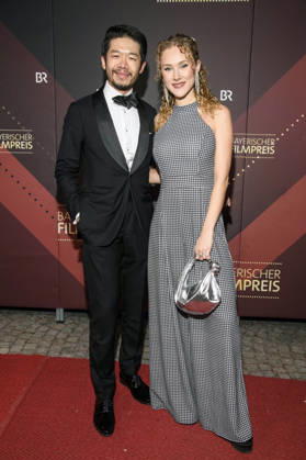 Yung Ngo und Pauline Angert bei der Verleihung des 47. Bayerischen Filmpreises 2025 im Prinzregententheater. München, 23.01.2026