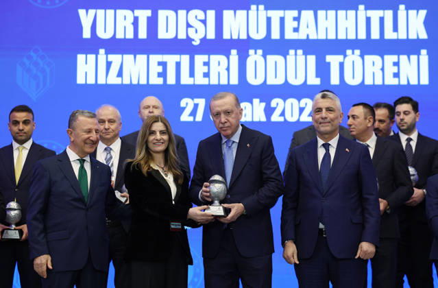 Turkish President Recep Tayyip Erdo?an participates in an awards ceremony for success Turkish President Recep Tayyip Erdo?an participates in an awards ceremony for success in international contracting services in the Turkish capital, Ankara, January 27, 2026. Photo by Turkish presidency apaimages Istanbul Istanbul Turkey 270126_Turkish_TPO_01(8) Copyright: xapaimagesxTurkishxpresidencyx xapaimagesx