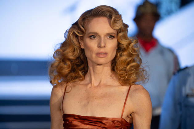 PFW - Franck Sorbier Runway A model walks the runway during the Franck Sorbier Haute Couture Week Spring Summer 2026 show as part of Paris Fashion Week on January 27, 2026 in Paris, France. Photo by Laurent Zabulon ABACAPRESS.COM Paris France Copyright: xZabulonxLaurent ABACAx