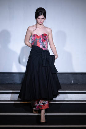 PFW - Franck Sorbier Runway A model walks the runway during the Franck Sorbier Haute Couture Week Spring Summer 2026 show as part of Paris Fashion Week on January 27, 2026 in Paris, France. Photo by Laurent Zabulon ABACAPRESS.COM Paris France Copyright: xZabulonxLaurent ABACAx
