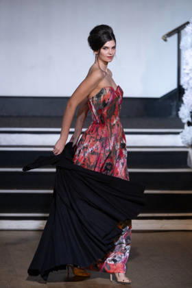PFW - Franck Sorbier Runway A model walks the runway during the Franck Sorbier Haute Couture Week Spring Summer 2026 show as part of Paris Fashion Week on January 27, 2026 in Paris, France. Photo by Laurent Zabulon ABACAPRESS.COM Paris France Copyright: xZabulonxLaurent ABACAx