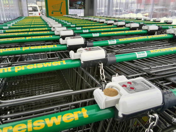 Marktkauf - Einkauf zu Zeiten von Inflation. Marktkauf - Einkauf in einem Supermarkt oder Discounter