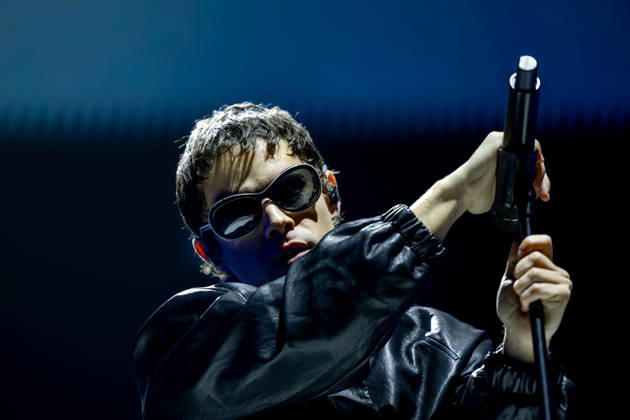 Sen Senra concert at the Movistar Arena Singer Sen Senra during a performance at the Movistar Arena, on January 30, 2026, in Madrid Spain Sen Senra is the stage name of Christian Senra, known for a style that mixes alternative pop, R B and urban music that has established him as one of the most influential young urban pop artists in Spain thanks to his collaborations with Aitana and Carín León 30 JANUARY 2026 CONCERT MUSIC SINGER SEN SENRA Madrid Madrid Madrid Spain  Copyright: xRicardoxRubiox 7256626