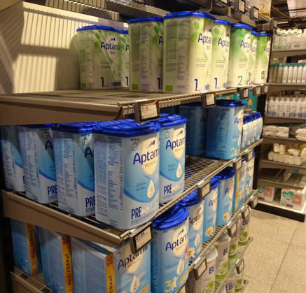 02.02.2016 Schweiz Dnone und Nestle rufen Aptamil zurück. Bild ; Aptamil Babynahrung.