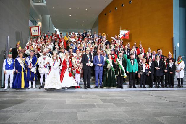 Berlin, Deutschland, 03.02.2026: Bundeskanzleramt: Empfang der Karnevalisten aus ganz Deutschland: Bundeskanzler Friedrich Merz (CDU) empfängt Karnevalisten aus ganz Deutschland Copyright: xdtsxNachrichtenagenturx dts_105234