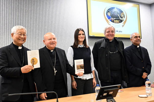 ITALY - PRESS CONFERENCE PRESENTING THE INTERNATIONAL AWARD FRANCIS OF ASSISI AND CARLO ACUTIS FOR AN ECONOMY OF FRATERNITY - 2026 2 03 Italy, Rome, Vatican, 2026 2 03 In the photo, from left Card. Lazarus You Heung-sik,Mons. Domenico Sorrentino, Martina Giacomel,Padre Giulio Albanese and Mons. Anthony Figueiredo during a Press conference presenting the international award Francis of Assisi and Carlo Acutis for an economy of fraternity EDITORIAL USE ONLY - NO BOOKS Copyright: xALESSIAxGIULIANIx