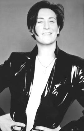 RECORD DATE NOT STATED K.D. Lang, early 1990 s, I.V. EDITORIAL USE ONLY  Copyright: x