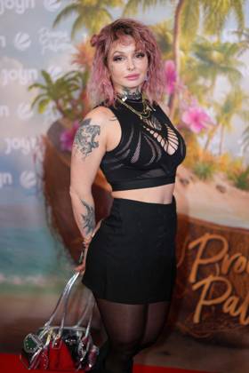 Promis unter Palmen Premiere 2026. Edith Stehfest bei der Premiere des Realityformats Promis unter Palmen im CINENOVA Koeln am 04.02.2026. Koeln CINENOVA Nordrhein-Westfalen