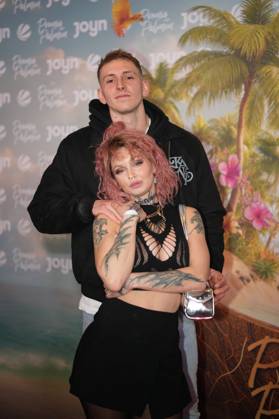 Promis unter Palmen Premiere 2026. Edith Stehfest und Freund Damian Beyert bei der Premiere des Realityformats Promis unter Palmen im CINENOVA Koeln am 04.02.2026. Koeln CINENOVA Nordrhein-Westfalen
