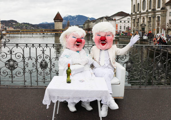 12.02.2026 Luzern Schweiz Fasnacht2026 in Luzern. Bild : Originelles Fasnachts Paar