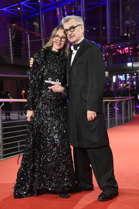 Wim Wenders mit Ehefrau Donata Wenders bei der Festivaleröffnung mit der Premiere des Kinofilms No Good Men auf der Berlinale 2026 76. Internationale Filmfestspiele Berlin im Berlinale Palast. Berlin, 12.02.2026