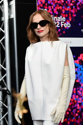 Isabelle Huppert at the press conference for The Blood Countess during the 76th Berlinale International Film Festival Berlin 2026 , February 16, 2026 Romain Doucelin Bestimage Press conference at the Die Blutgräfin The Blood Countess during the 76th Berlinale International Film Festival Berlin at Grand Hyatt Hotel on February 16, 2026 in Berlin, Germany Berlin Allemagne  Copyright: xRomainxDoucelinx xBestimagexRomainxDoucelinx xBestimagex