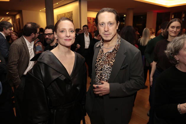 Anne Ratte Polle und Timo Jacobs bei der Verleihung vom Ritterorden fuer Kunst und Literatur im Rahmen der Berlinale Soiree Francaise du Cinema in der Franzoesischen Botschaft am 16.02.2026 in Berlin Berlinale Soiree Francaise 2026- Verleihung vom Chevalier Orden