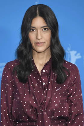 Julia Jones beim Photocall zum Kinofilm The Weight auf der Berlinale 2026 76. Internationale Filmfestspiele Berlin im Hotel Grand Hyatt. Berlin, 17.02.2026