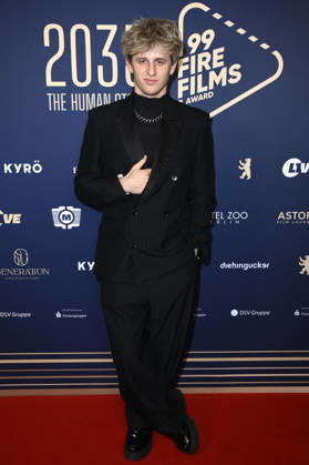 Theo Carow beim 99Fire Films Award während der Berlinale 2026 in der Astor Film Lounge. Berlin, 19.02.2026