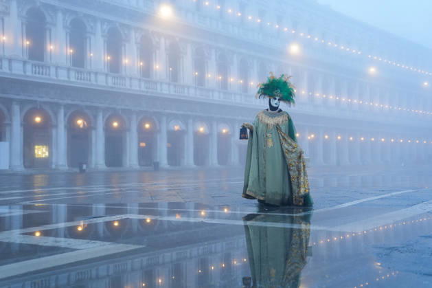 Illustration of the Venice Carnival 2026, in Italy, on February 20, 2026 Anne Sophie Guebey Bestimage llustration of the Venice Carnival 2026, in Italy, on February 20, 2026 Venise Italie  Copyright: xAnne-SophiexGuebeyx xBestimagexAnne-SophiexGuebeyx xBestimagex