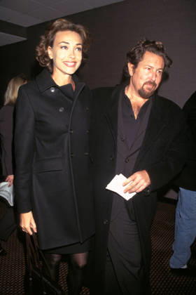 The Lion Of The New York Art World Apr 14, 1998; New York, NY, USA; (File Photo: Date and Location Unknown) Neo-expressionist artist painter JULIAN SCHNABEL and his wife actress OLATZ LOPEZ GARMENDIA. New York NY USA Copyright: xNancyxKaszermanx